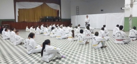 Comenzaron las clases de taekwondo en el club Newbery