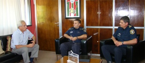 Cattáneo recibió al Jefe Departamental de la Policía Bonaerense