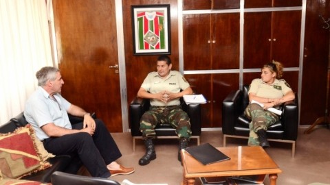 El intendente Hernández recibió al jefe del Comando de Prevención Rural
