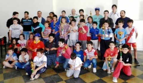Se disputó en Casbas un torneo regional de Ajedrez
