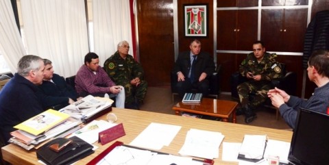 Hernández recibió al nuevo jefe zonal de la Patrulla Rural
