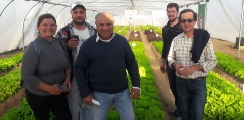 Productores hortícolas de Salliqueló visitaron el CERET de La Pampa