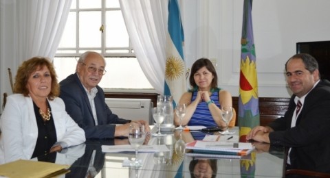Alvarez se reunió con los ministros Batakis y Arlía