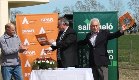 El intendente Cattáneo y el presidente del SPAR inauguraron una importante obra