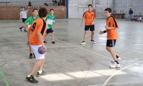 Regional de Handball en Tres Lomas
