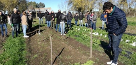 Tres Lomas participó de un nuevo Curso de Horticultura Agroecológica
