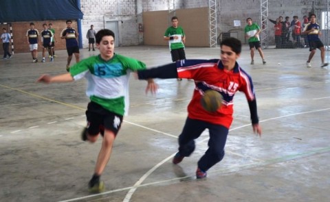 Regional de handball en Tres Lomas