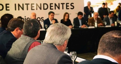 Jorge Hernández asistió a un nuevo foro de Cambiemos