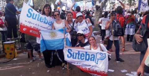 Docentes de Suteba participaron de la masiva Marcha Federal en Capital Federal