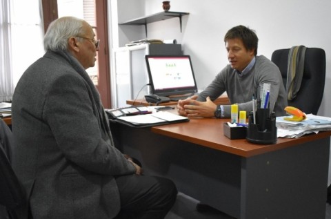 Álvarez realizó gestiones en La Plata