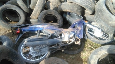 Encontraron en la zona rural de Tres Lomas una moto robada en Salliqueló