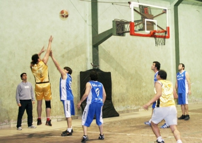 El CEF organiza un torneo de básquet