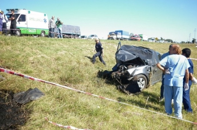 En un accidente en la Ruta 205 fallecieron dos salliquelenses