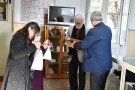 Familiares de Hugo Stroeder visitaron el Museo Municipal