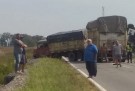 Vuelco y choque en cadena en la Ruta 33