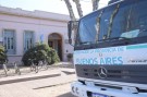 Llegaron mesas y sillas para la Unidad Académica y de la EP N° 1