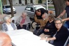 Los residentes del Hogar Municipal disfrutaron de un paseo al aire libre