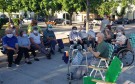 Los residentes del Hogar Municipal visitaron la Plaza Principal
