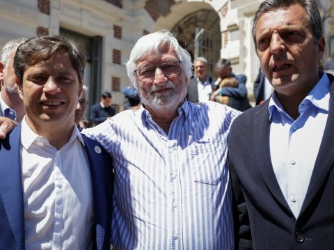 Carrera participó de una reunión con Massa y Kicillof