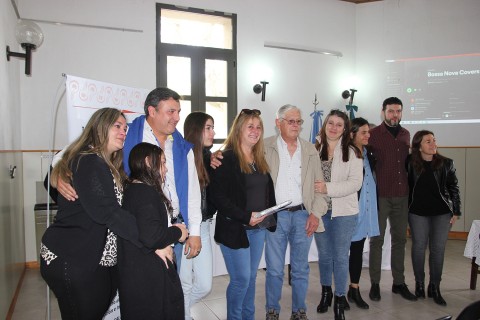 Emotivo homenaje a Griselda Mezi en la jornada del CIIE y el ISFDyT