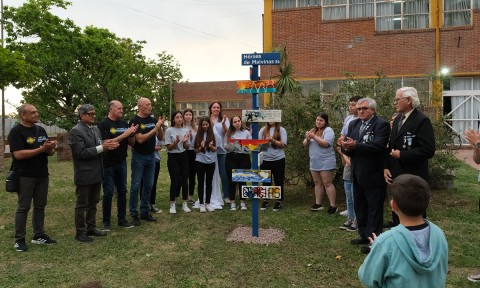 Se realizó un homenaje a los Héroes de Malvinas en la EES nº 1