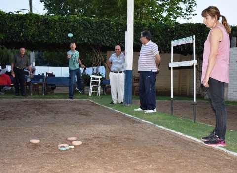 Torneo de Tejo en el Centro de Jubilados