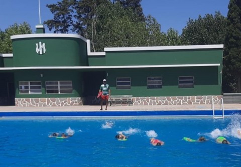 Jorge Newbery retoma las clases de natación, pero no la temporada de pileta