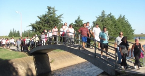 Caminata y barrileteada en el Paseo del Lago