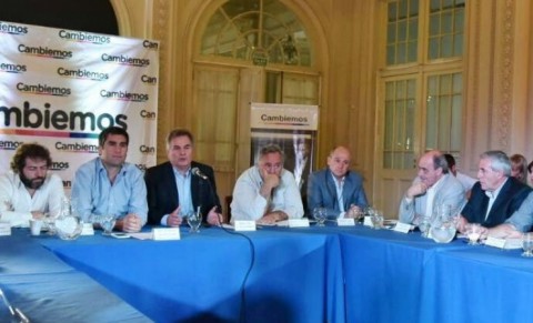 El intendente Hernández asistió al lanzamiento de la mesa de Cambiemos de la Sexta 