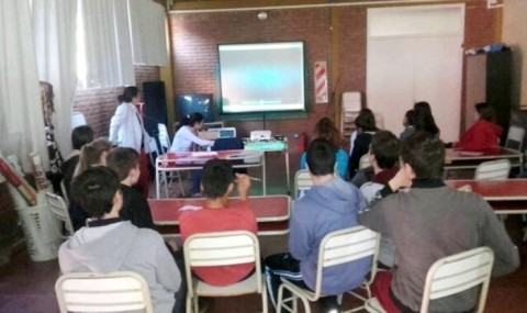 Médicos Comunitarios dictaron un taller de Educación Sexual
