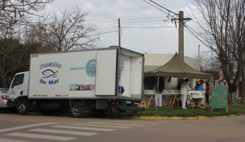 Hoy atiende el camión de pescados a precios populares