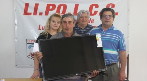 La rifa de Lipolcc entregó un televisor