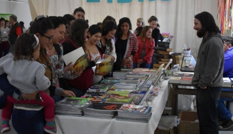 La Feria del Libro treslomense fue nuevamente un éxito