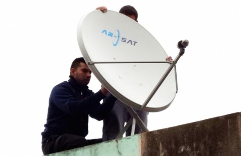 Comienzan a instalar la TDA en Tres Lomas