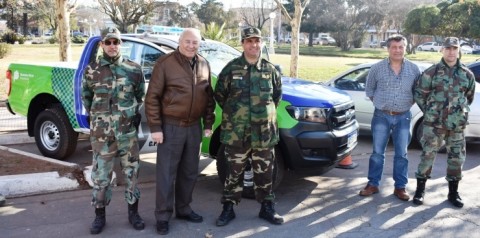 El Comando de Prevención Rural de Tres Lomas recibió un nuevo patrullero