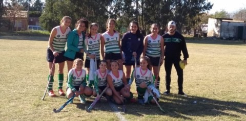 Dos Categorías de hockey del club Newbery marchan punteras