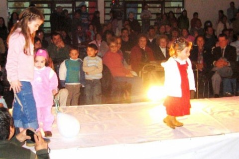 El Jardín del Payasito junto a Ojos Brillantes realizan un gran desfile de modas