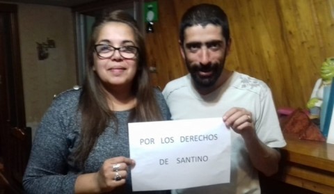 Gestionan una obra social para su hijo con discapacidad