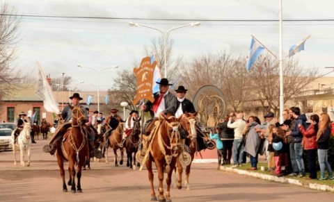 Celebraron en Quenumá el Día de la Independencia