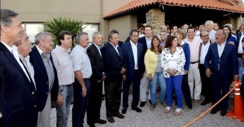 Intendentes de la Sexta se reunieron con Scioli en Sierra de la Ventana