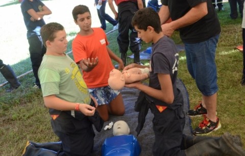 Cadetes de bomberos se capacitaron en Cochicó