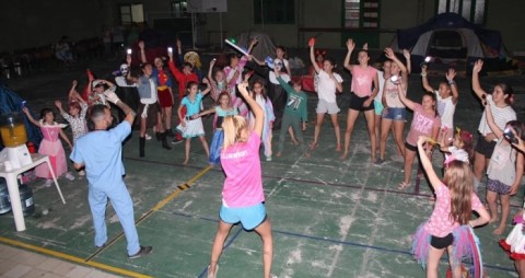 La escuela de hockey del club Newbery cerró el año con un campamento