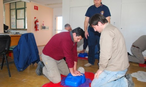 Bomberos dictará RCP en los barrios 