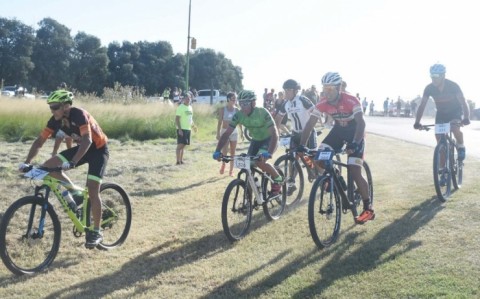 Un treslomense ganó la Tercera Fecha del Triatlón 6 Ciudades