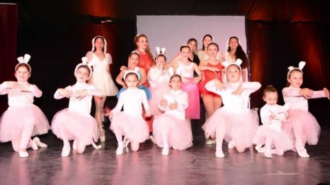 La Academia de Danzas Isadora prepara su festival de fin de año
