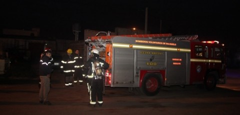 Principio de incendio en un taller de la calle España