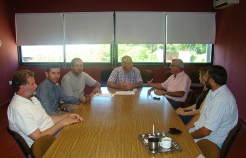 Reunión en el municipio con representantes de EDEN S.A