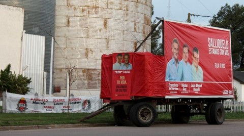 La UCR pidió que retiren material electoral de Nosetti