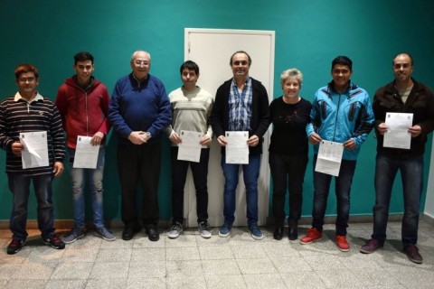 Álvarez recibió a los nuevos técnicos en Mecanización de la Producción agropecuaria