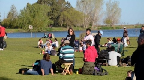 Jornada reflexiva y recreativa conmemorando el Día de la Mujer